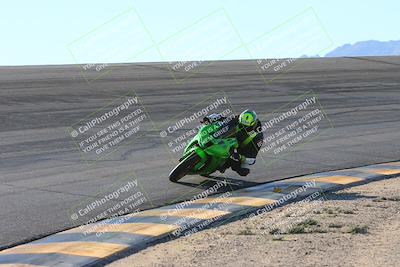 media/Dec-06-2024-CVMA Friday Practice (Fri) [[e1d1c5d4fc]]/4-Group 4 and Trackday/Session 5 (Bowl)/